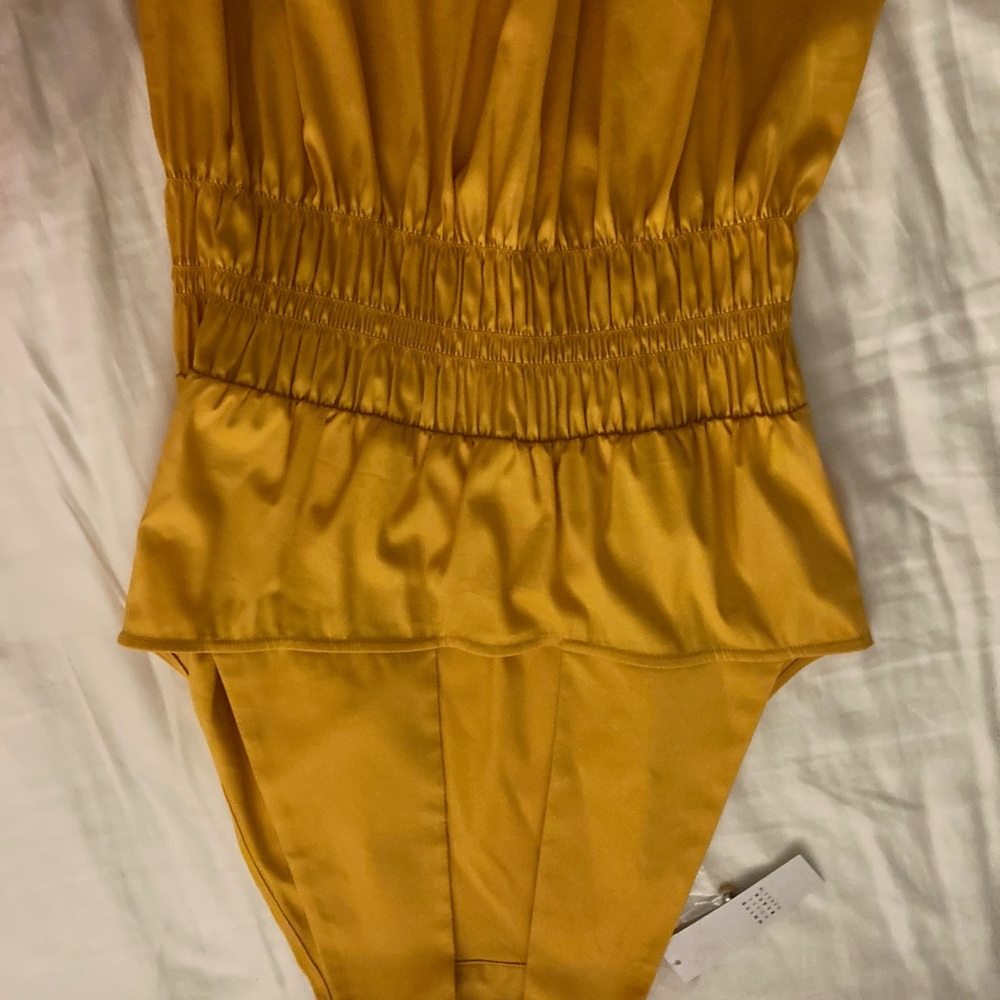 Top - Picture 3 of 3